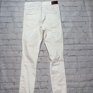 White hollister jeans